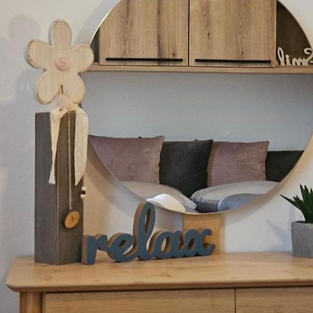 Apartment Gloria روفينج المظهر الخارجي الصورة