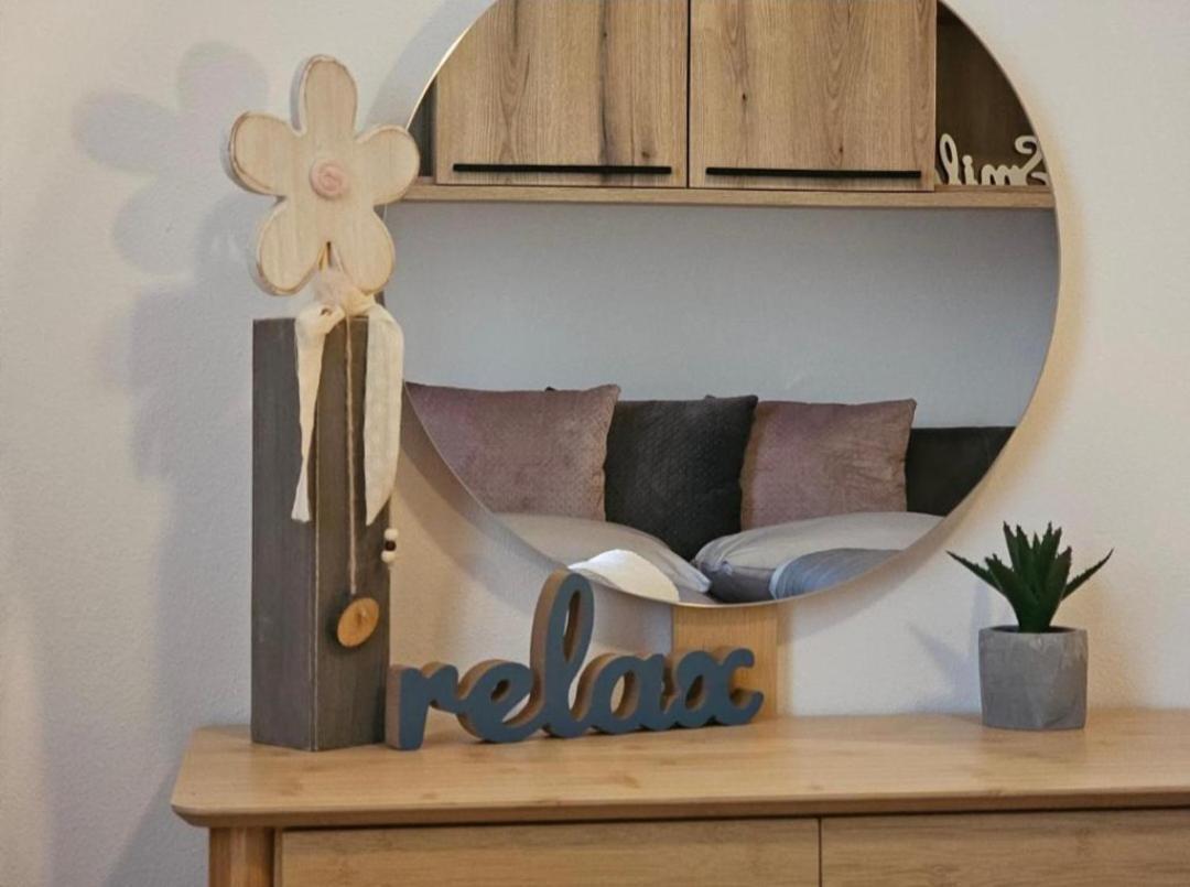 Apartment Gloria روفينج المظهر الخارجي الصورة
