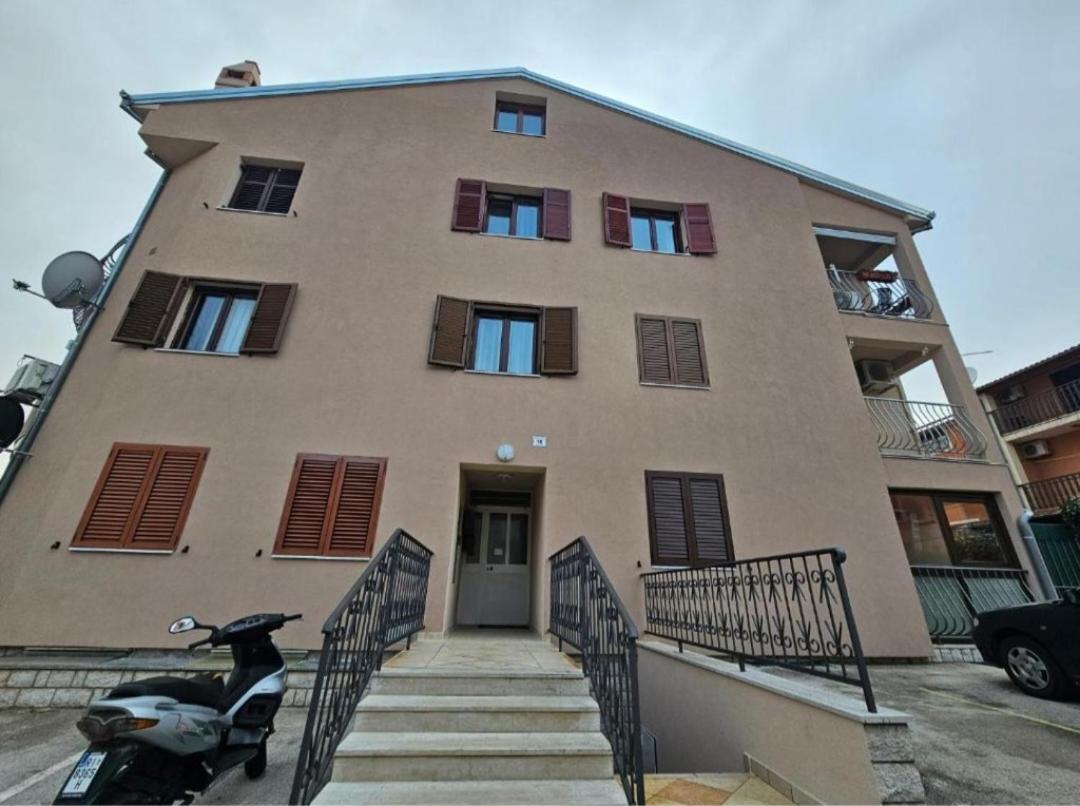 Apartment Gloria روفينج المظهر الخارجي الصورة