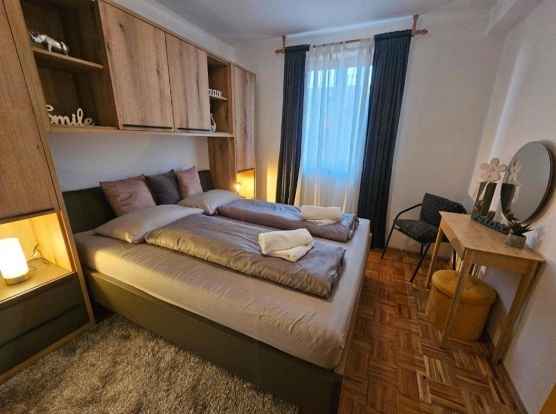 Apartment Gloria روفينج المظهر الخارجي الصورة