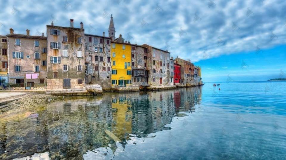 Apartment Gloria روفينج المظهر الخارجي الصورة
